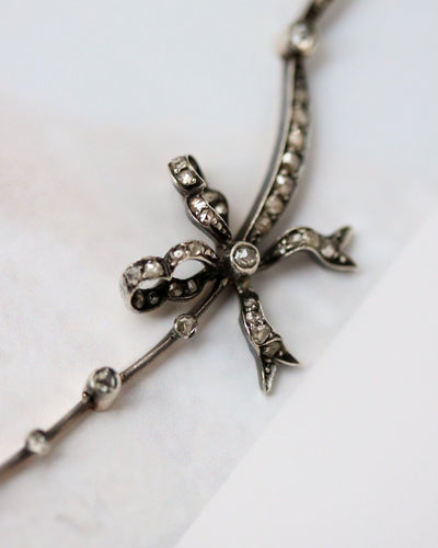 Collier Collier Draperie 1900 Or Argent et Diamants 58 Facettes A11579