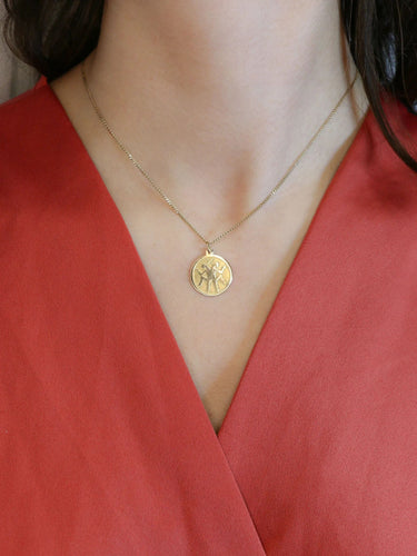 Pendentif Médaille signe zodiaque Poisson or jaune 58 Facettes 1087.18