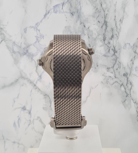 Montre OMEGA - Montre Seamaster Diver 300 "James Bond" 58 Facettes 21090422001001