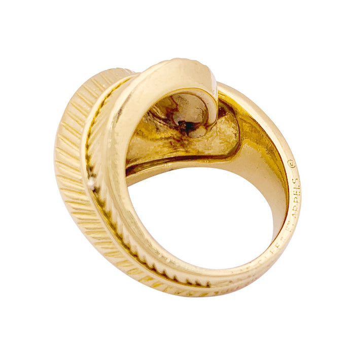 Van Cleef & Arpels ring, “Plume”, geelgoud.