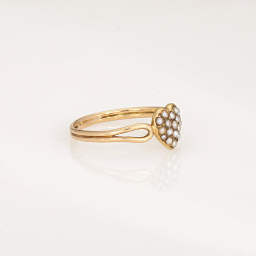 Bague Bague victorienne ancienne en forme de cœur, or jaune 18 carats, ornée de perles fines. Bijou vintage. 58 Facettes G14131