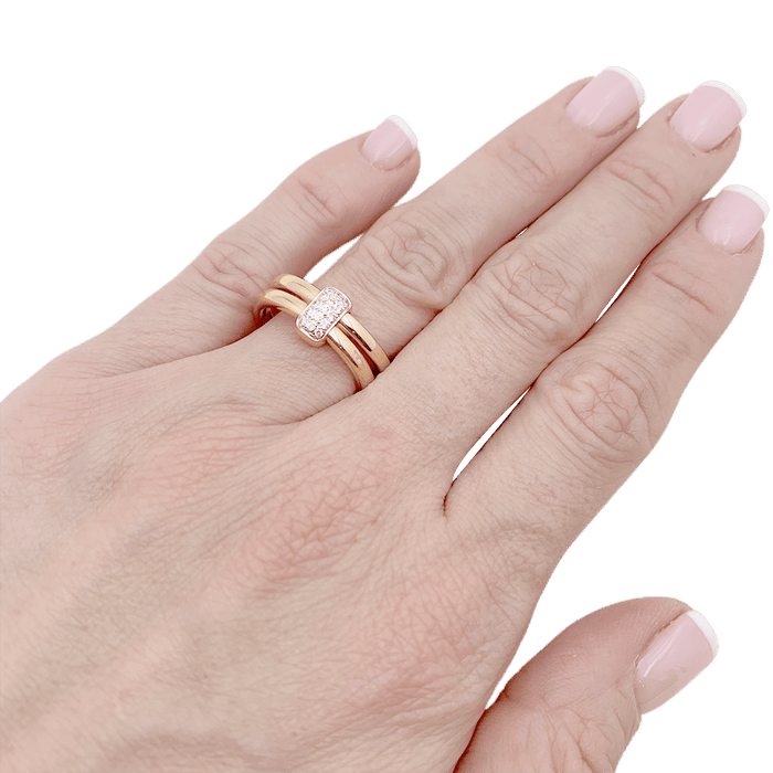 Anillo Pomellato, “Juntos”, oro rosa, diamantes.