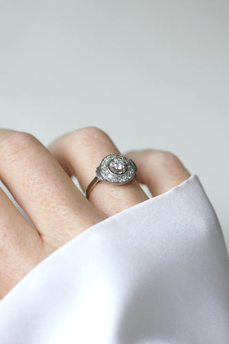 Bague 54 Bague Cible Art Déco Diamants 0,75 Ct sur Or blanc et Platine 58 Facettes