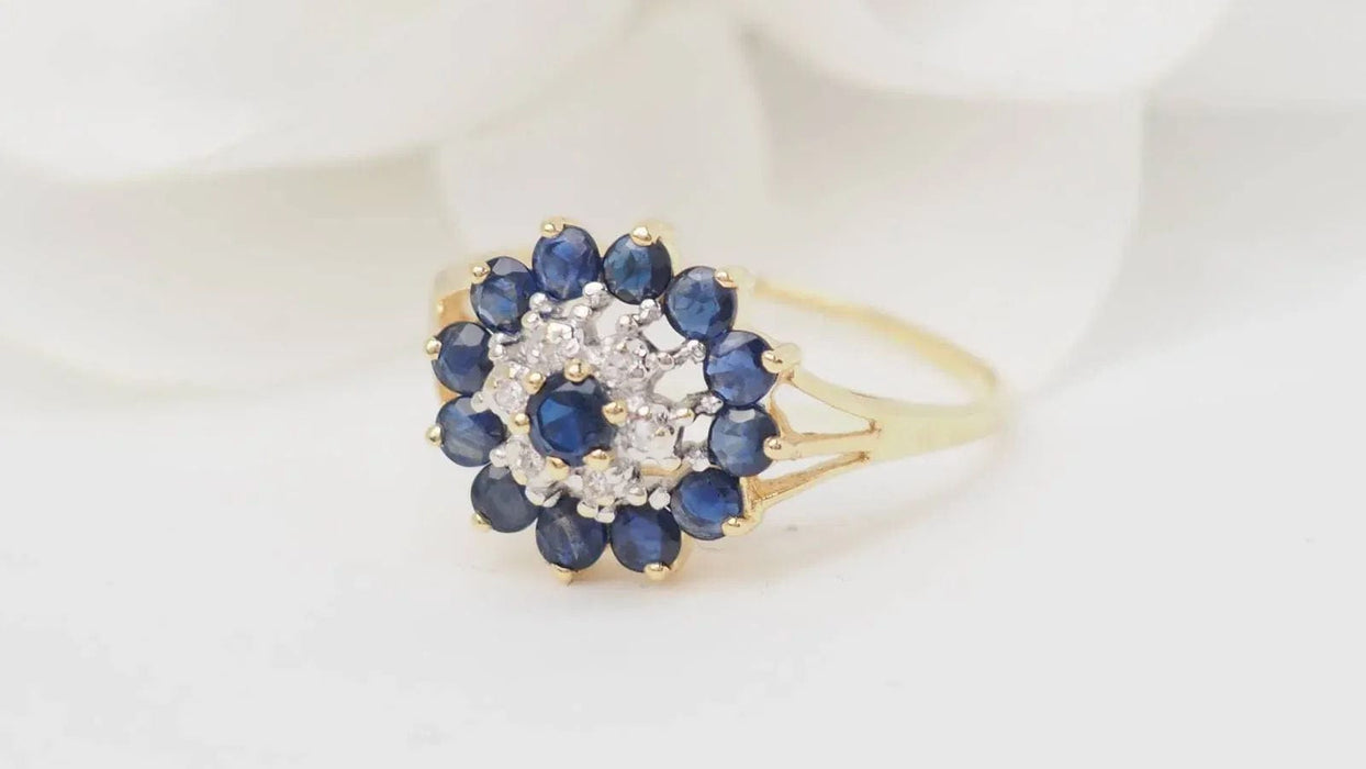 Bague Bague marguerite saphirs et diamants 58 Facettes 32903