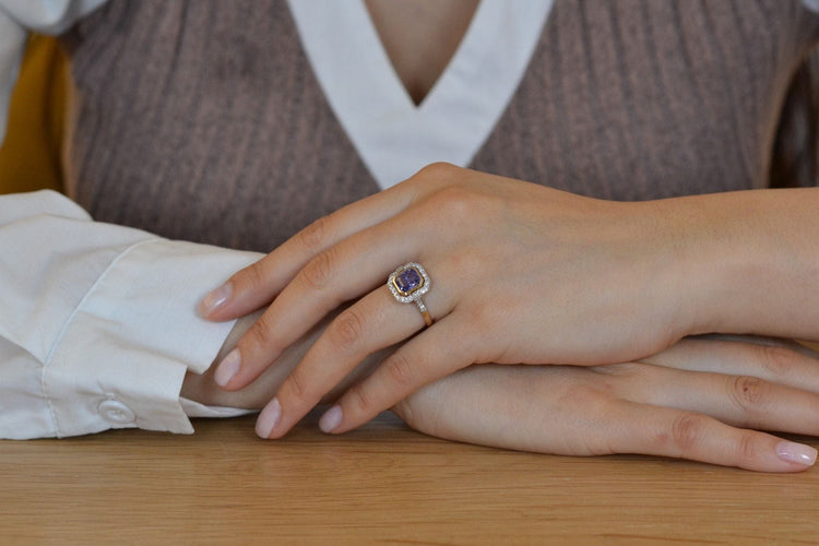 Bague 53 Bague saphir violet de 2,36cts et diamants 58 Facettes 27454-27186