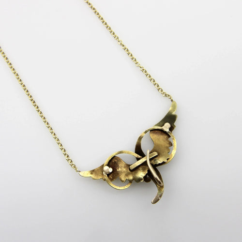 Collier Collier victorien en or jaune avec ailes d'ange et perles de rocaille 58 Facettes A20019