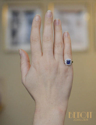 Bague 48 Bague Saphir rectangle pans coupés Style Art Déco 58 Facettes A10826