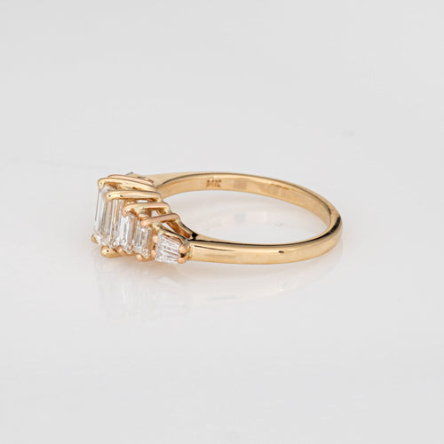 Bague 54 Bague d'anniversaire vintage en or jaune 14 carats, taille 7, sertie de 5 diamants (1,40 ct au total). 58 Facettes G14065