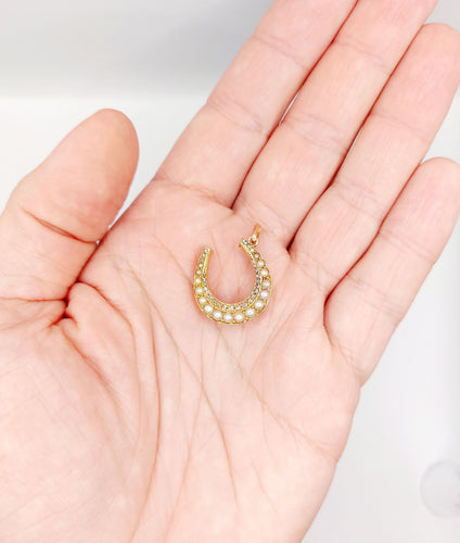 Pendentif Pendentif fer à cheval en or rose 18k, diamants tailles roses et perles 58 Facettes A06353