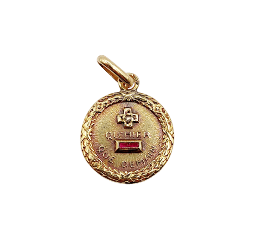 Pendentif AUGIS - Pendentif médaille d'amour 13 mm en or 18k, diamant et rubis 58 Facettes A06407