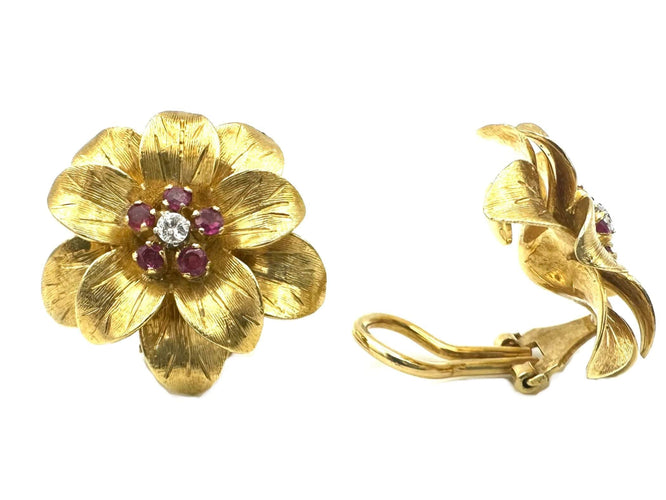 Boucles d'oreilles TIFFANY & Co. Boucles d'oreilles vintage or, rubis et diamants 58 Facettes