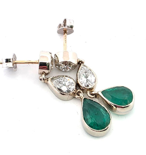 Boucles d'oreilles Boucles d'oreilles en or jaune et blanc serties de diamants et d'émeraudes 58 Facettes