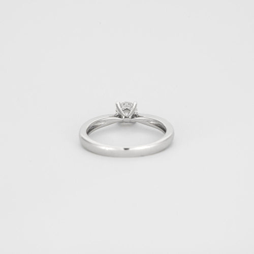 Bague 53 Solitaire en or blanc diamant 58 Facettes 300495