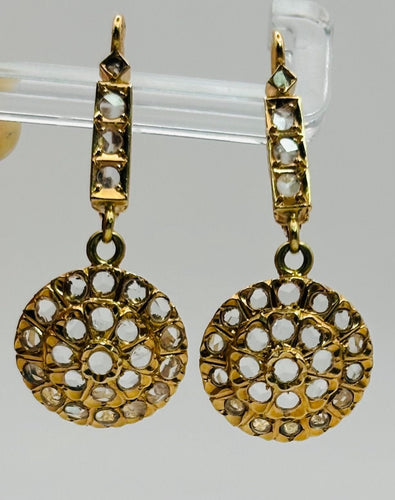 Boucles d'oreilles Boucles d'oreilles en or de style Art déco avec saphirs incolores 58 Facettes 50180