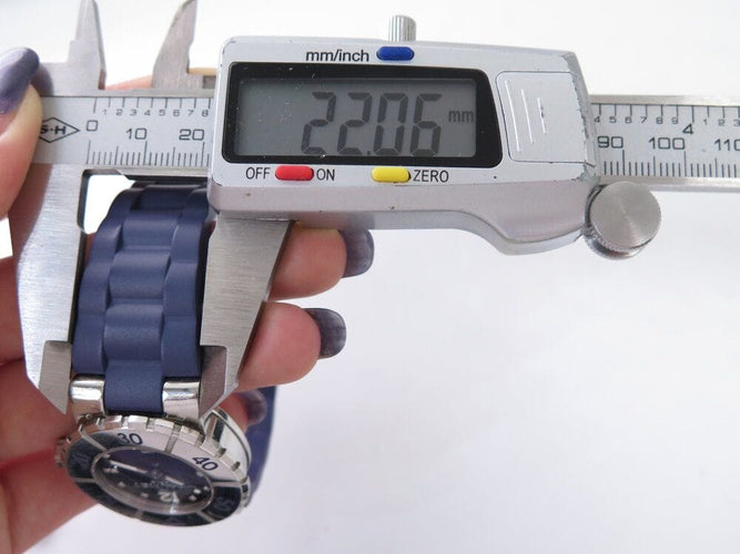 Montre montre CHAUMET class one 33 mm 622c acier diamants quartz boite lady 58 Facettes 268246