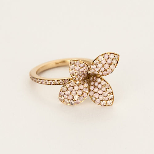 Blomster-ring i gult guld og lyserøde sten 