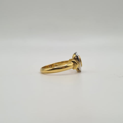 Bague 56 Bague or jaune sertie d'un rubis et diamants 58 Facettes