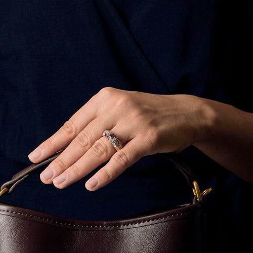 Bague 56,5 Bague en or jaune, diamants et rubis de synthèse 58 Facettes DRE1777