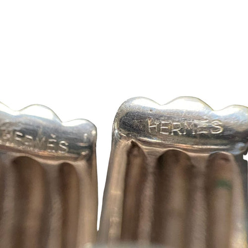 Boucles d'oreilles HERMES - Clips d'oreilles - en argent, poinçon de maître Lucien Vachey 58 Facettes