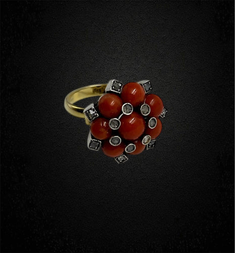 Bague Bague de style baroque, corail et diamants 58 Facettes
