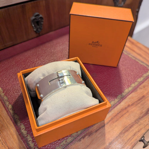 Bracelet Bracelet jonc Hermès Kelly en argent 58 Facettes 32406