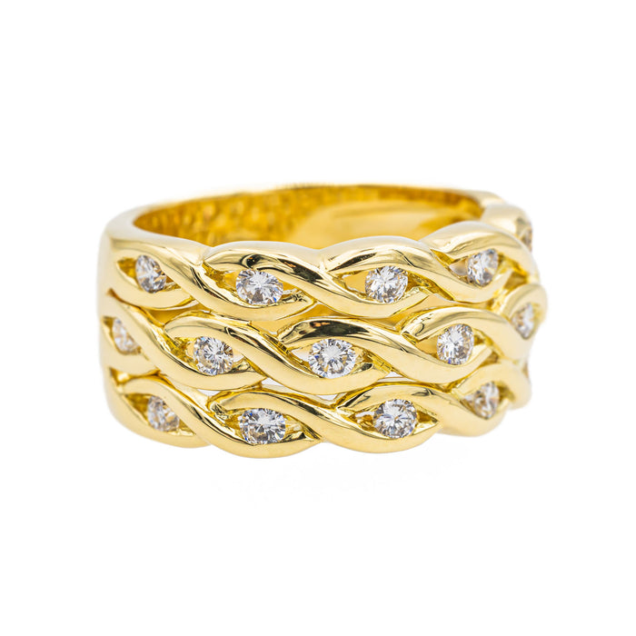 Anillo de oro amarillo con diamantes