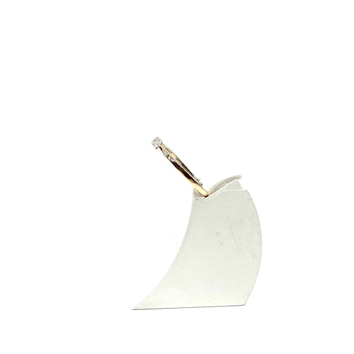 MAUBOUSSIN - Dreikorn-Ring aus Gelbgold und Diamanten 