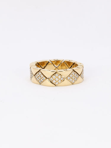 Bague 59 CHANEL Bague "Matelassé" vintage or jaune diamants 58 Facettes 1107.4