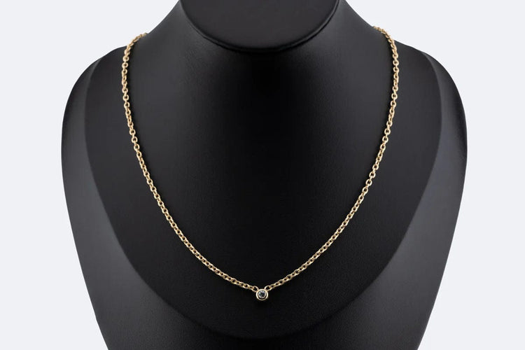 Collier Oro Giallo Collier en or jaune avec point lumineux 58 Facettes col333