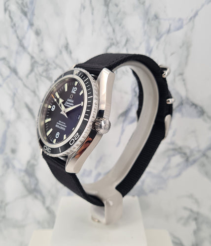 Montre OMEGA Seamaster Planet Ocean 600M 58 Facettes 29005037