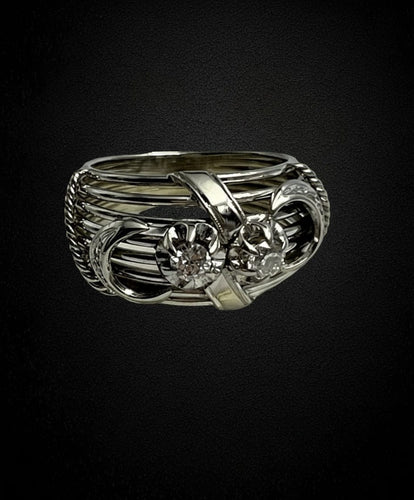 Bague Bague « mille fili » bombée ornée de diamants. Italie, années 1950. 58 Facettes