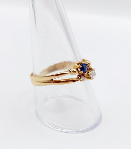 Prsten Toi & Moi antik z růžového zlata 18k, modrý kámen a diamanty 