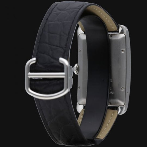 Cartier 显示 Tank 美国 