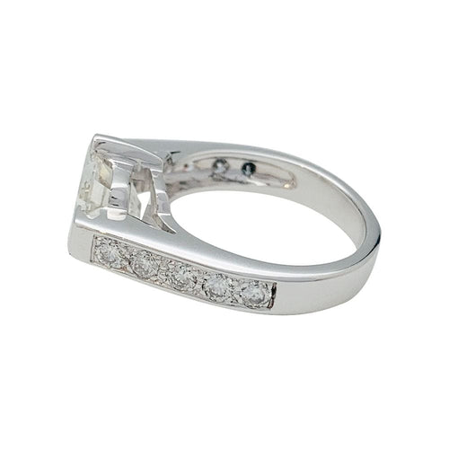 Bague 54 Bague or blanc, diamant taille émeraude 4 cts. 58 Facettes 31294