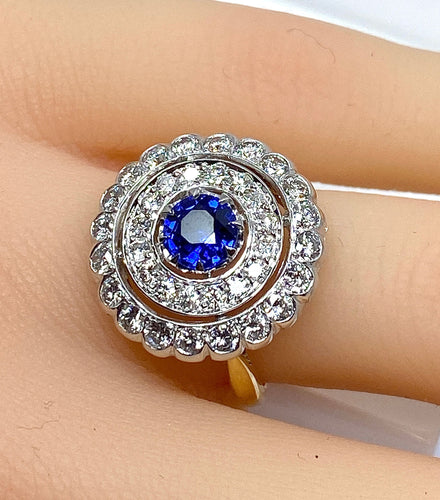 Bague 52 Bague or blanc, or jaune, saphir et diamants 58 Facettes AB580