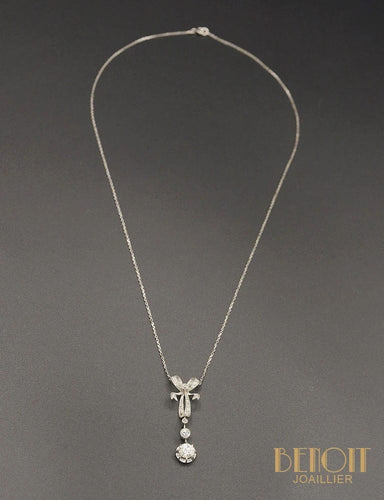 Pendentif Pendentif vintage Noeud platine diamants 58 Facettes A10282