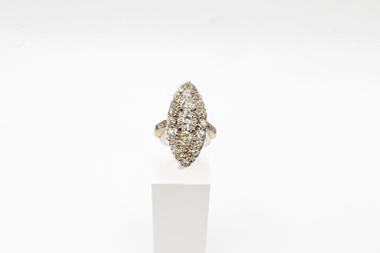 Bague Bague Marquise or jaune et platine 58 Facettes 240284