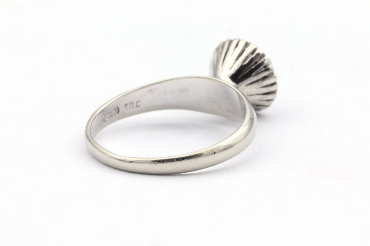 Bague 53 Bague contemporaine en or blanc sertie de diamants 58 Facettes 19665