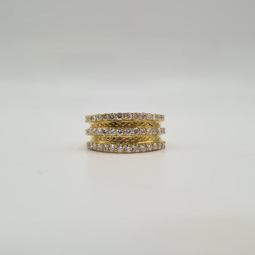 Bague 54 Bague or jaune 18 carats sertie de 3 rangées de diamants 58 Facettes