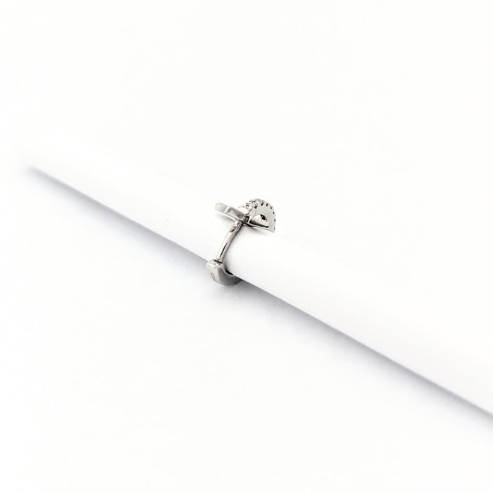 Witgouden diamanten piercing