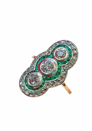 Bague 53 Bague Marquise fin 19ème siècle diamants émeraudes 58 Facettes 7807 A