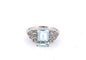 Bague 54 Bague en or blanc avec aigue-marine et diamants 58 Facettes