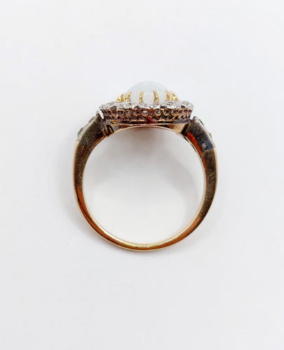 Bague 52 Bague pompadour antique or blanc 18k opale cabochon et diamants taille roses (circa 1900) 58 Facettes A05057