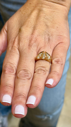 Bague 51.5 Bague en or jaune 18 carats et perles 58 Facettes