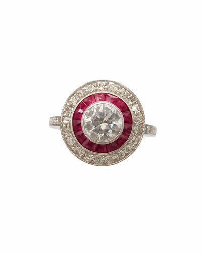 Bague 51 Bague Cible Art déco en platine, diamants et rubis 58 Facettes