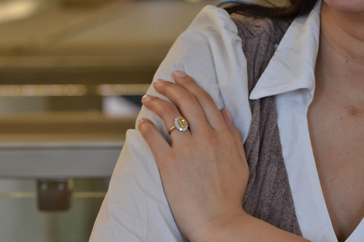 Bague 47.5 Bague saphir jaune non chauffé de 2,22cts 58 Facettes 27417-27578-27187