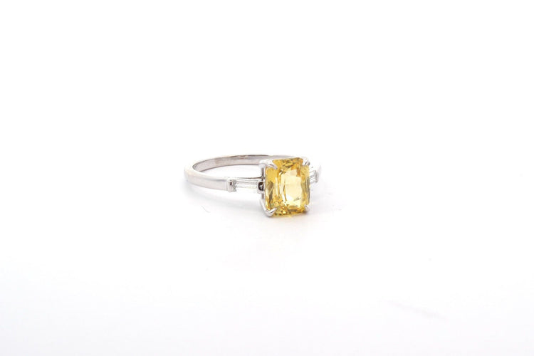 Bague 50 Bague saphir jaune de 2,02cts et diamants 58 Facettes 26279b-26303