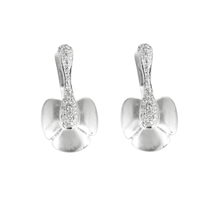 Boucles d'oreilles BOUCHERON - BOUCLES D'OREILLES OR BLANC ET DIAMANTS. 58 Facettes BO/240029