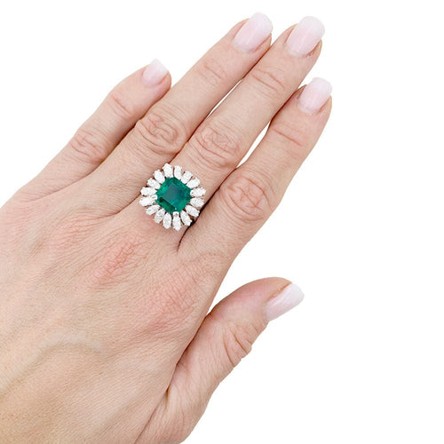Bague 53 Bague or blanc, diamants, émeraude. 58 Facettes 33994