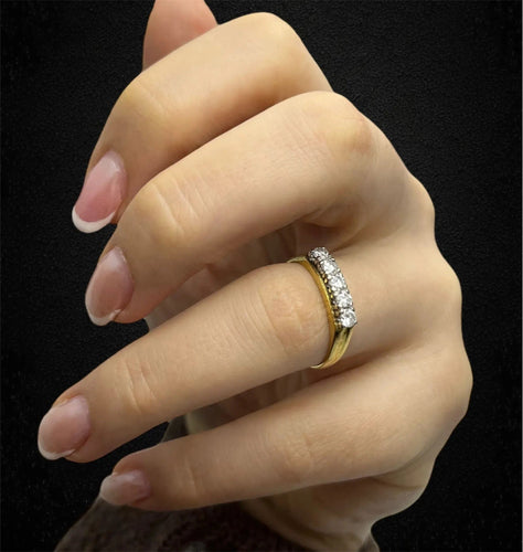 Bague Bague rivière en or jaune des années 1930 avec diamants « Vieille Europe » 58 Facettes